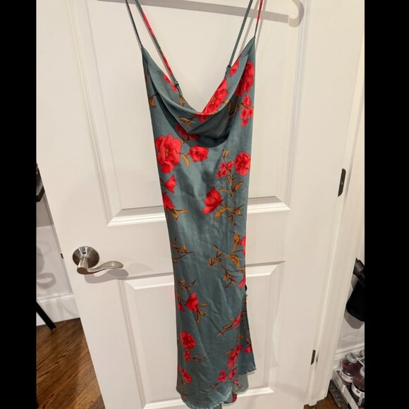 ASTR Gaia Dress Floral Satin Draped Cowl Neck Midi Slip Dress - Size M - Picture 3 of 5